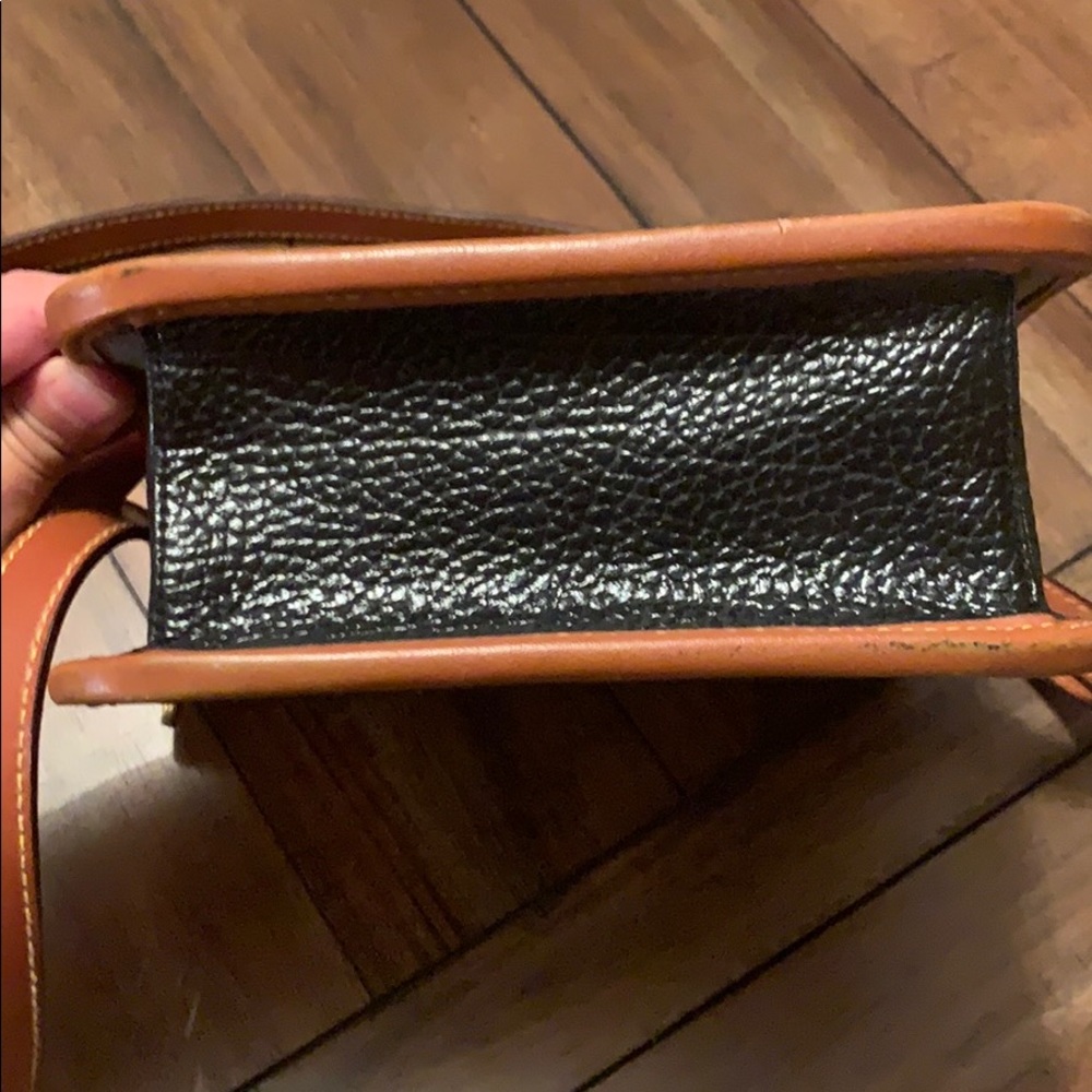 Dooney & Bourke Crossbody Bag Navy and Brown - Picture 11 of 11